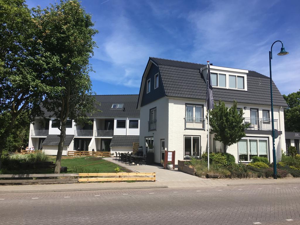 Boutique Hotel De Zwaluw De Koog  Exteriör bild