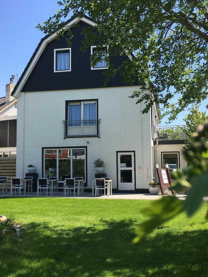 Boutique Hotel De Zwaluw De Koog  Exteriör bild